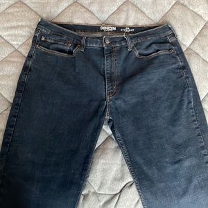 38x32 218 Straight Fit